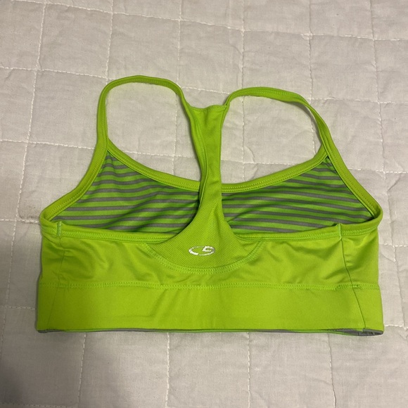 reversible sports bra, XS - Picture 2 of 3